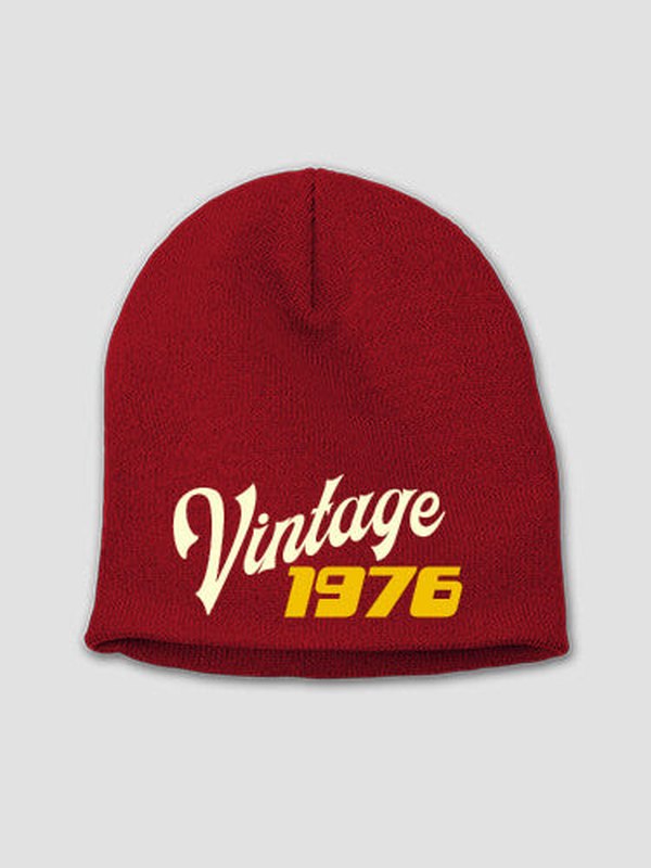 Vintage : Embroidered Beanies