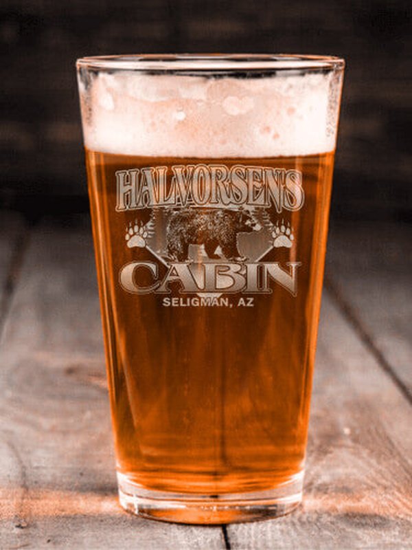 Bear Cabin : Pint Glasses - Engraved