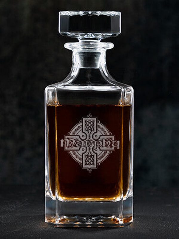 Celtic Cross : Whiskey Decanter - Engraved