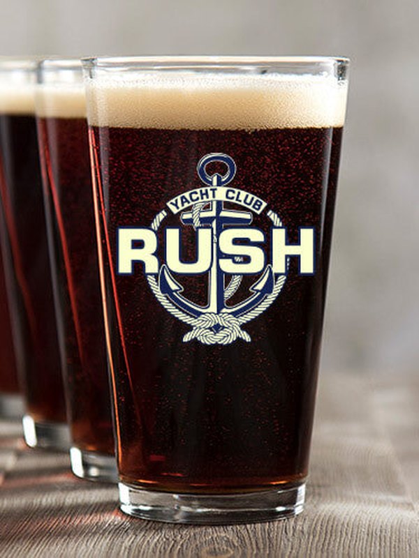 Classic Yacht Club : Pint Glasses - Color Printed