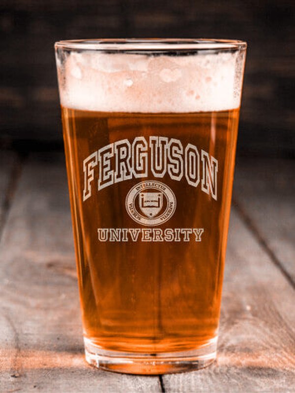 University : Pint Glasses - Engraved