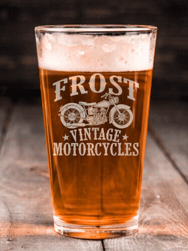Vintage Motorcycles : Pint Glasses - Engraved