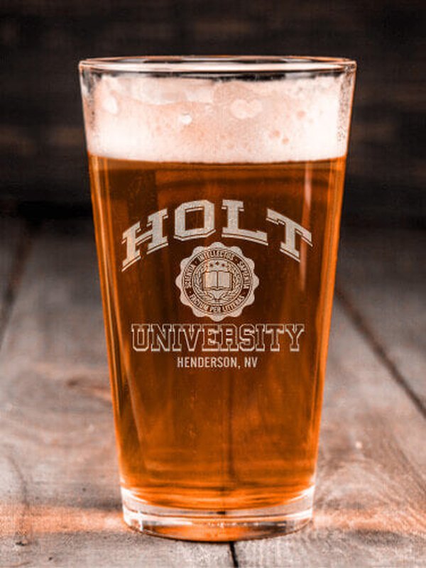 Vintage University : Pint Glasses - Engraved
