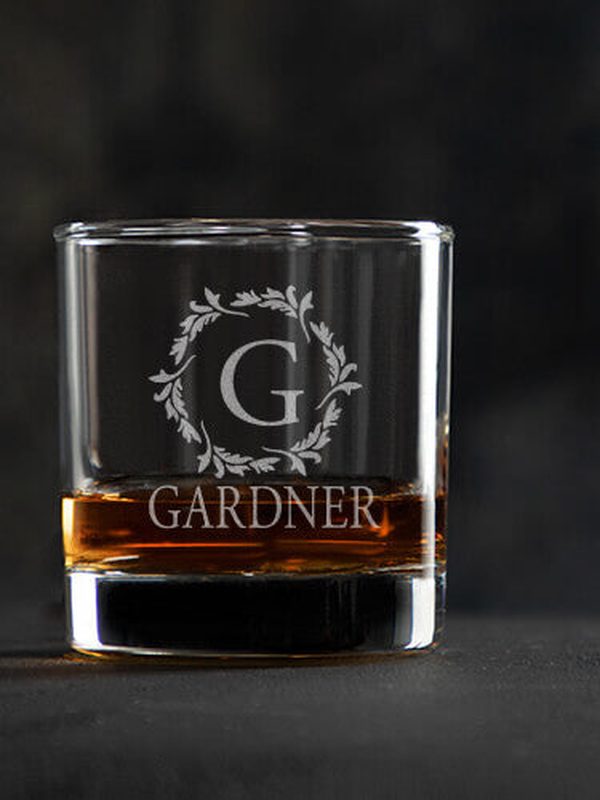Wreath Monogram : Rocks Glasses - Engraved