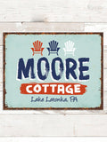 Cottage : Tin Signs